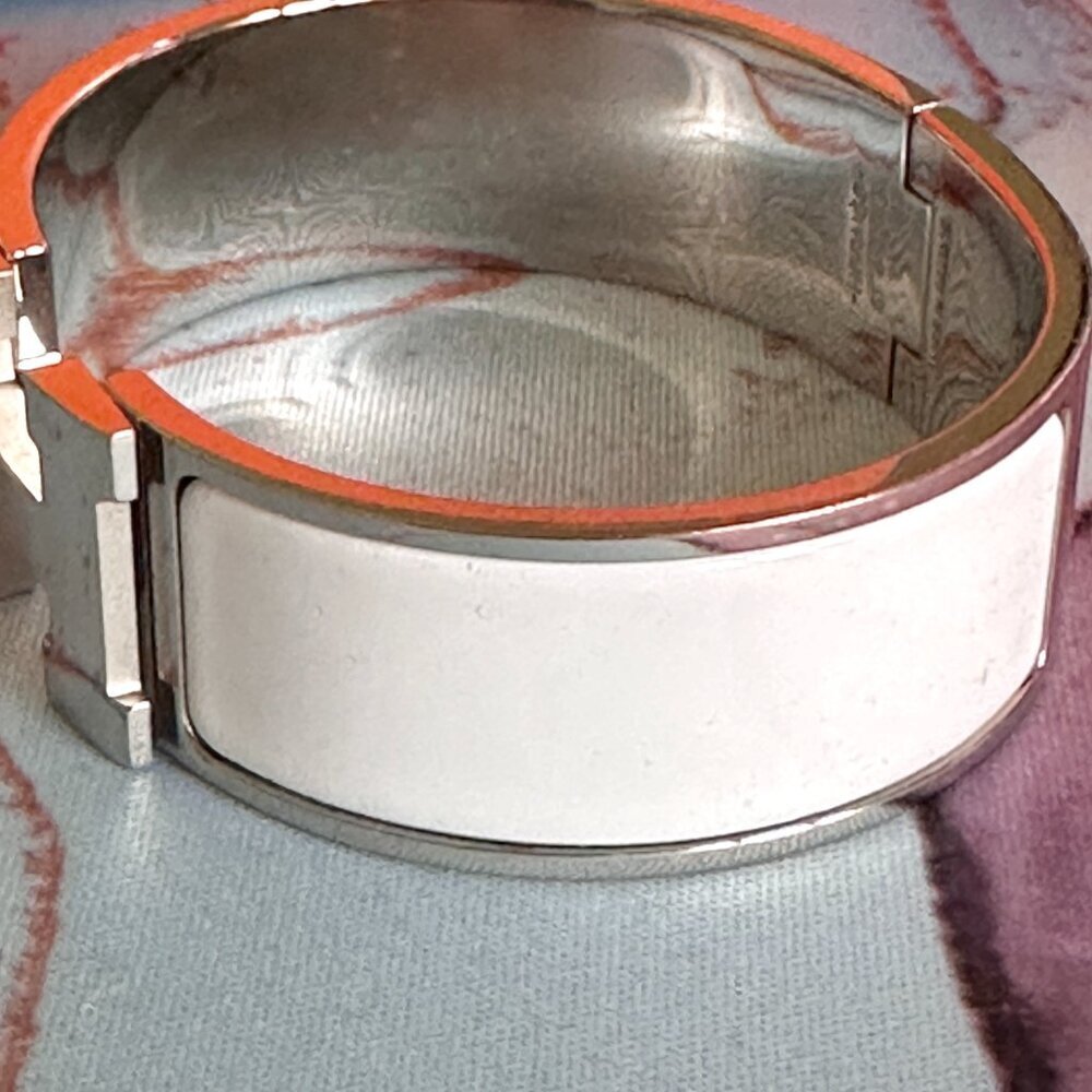 HERMES Clic Clac H bracelet White/Sliver - Picture 13 of 13